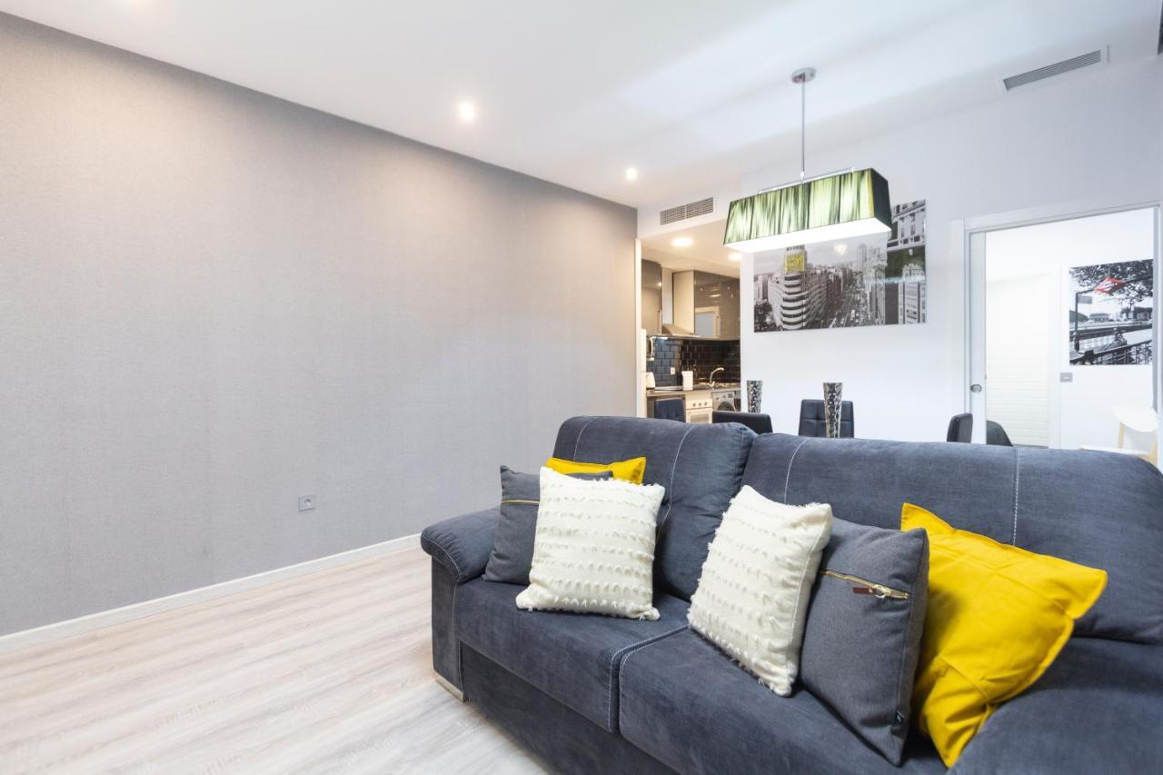 Prado Apartment Madrid Luaran gambar